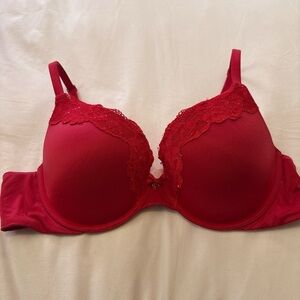 Victoria's Secret Vibrant Red Lace Bra